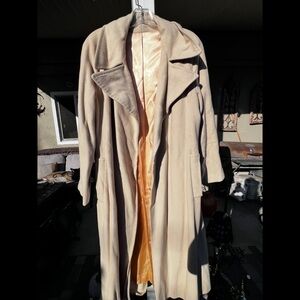 Ultima Mr. Vincent Cream Women's vintage Coat